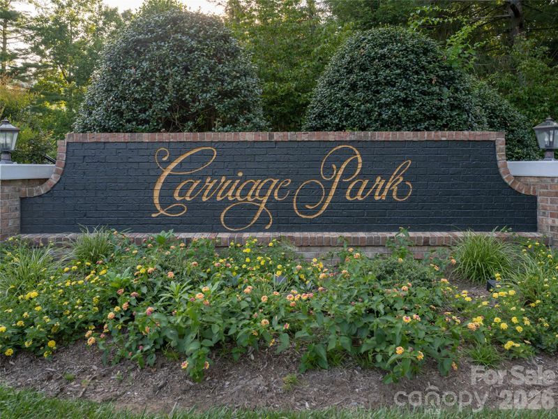 50 High Fields Ct, Hendersonville, NC 28791