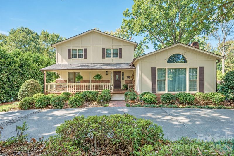 719 2nd Ave, Conover, NC 28613