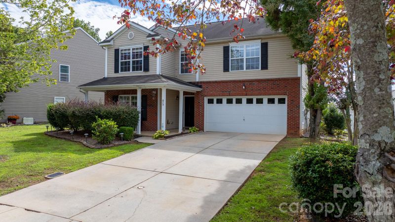 873 Willow Creek Dr, Gastonia, NC 28054