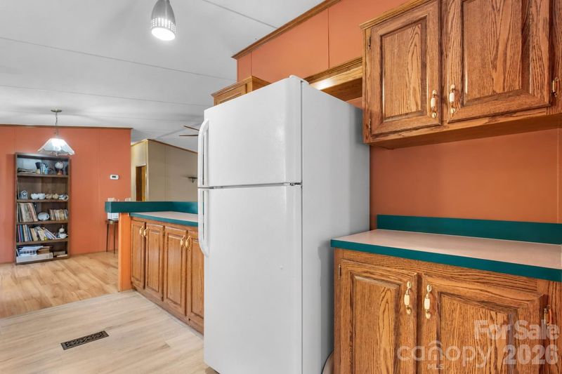 3297 Stony Brook Cir, Newton, NC 28658