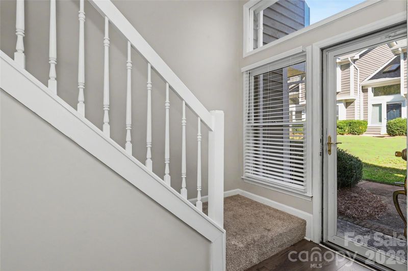 8206 Legare Ct, Charlotte, NC 28210