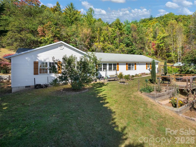350 Bob Barnwell Rd, Fletcher, NC 28732