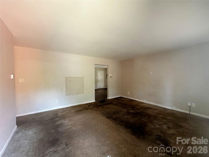 9421 Spruce Pine Pl, Charlotte, NC 28210