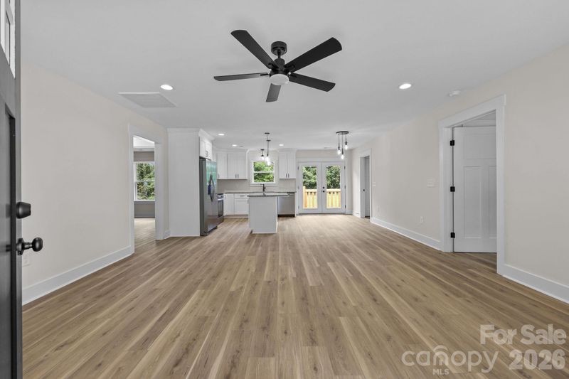 135 Castleview Rd, Salisbury, NC 28146