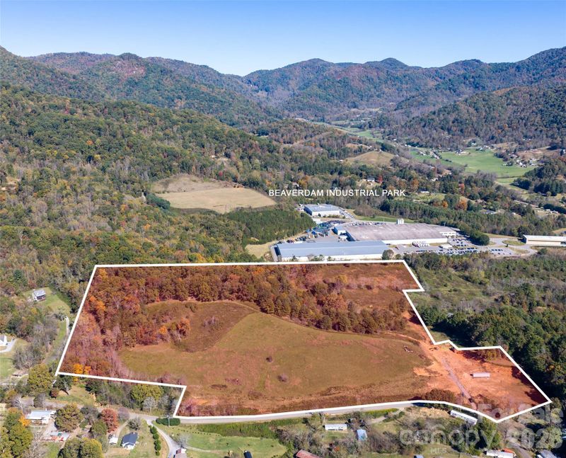 717 Brady Cir, Canton, NC 28716