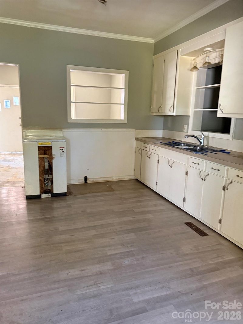 1205 Moss Ave, Kannapolis, NC 28081