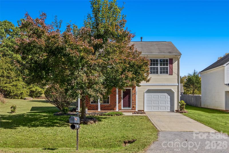 255 Evergreen Rd, Clover, SC 29710