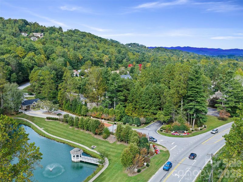 999 Millbrae Loop #1616, Hendersonville, NC 28791