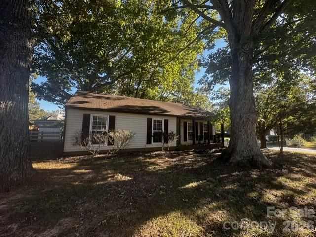 7600 Lancashire Dr, Charlotte, NC 28227