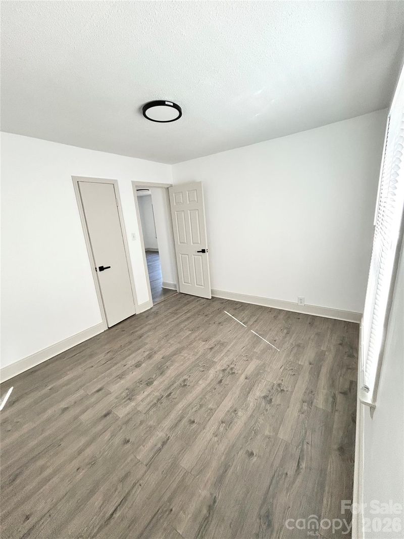 3629 Simmons St, Charlotte, NC 28208