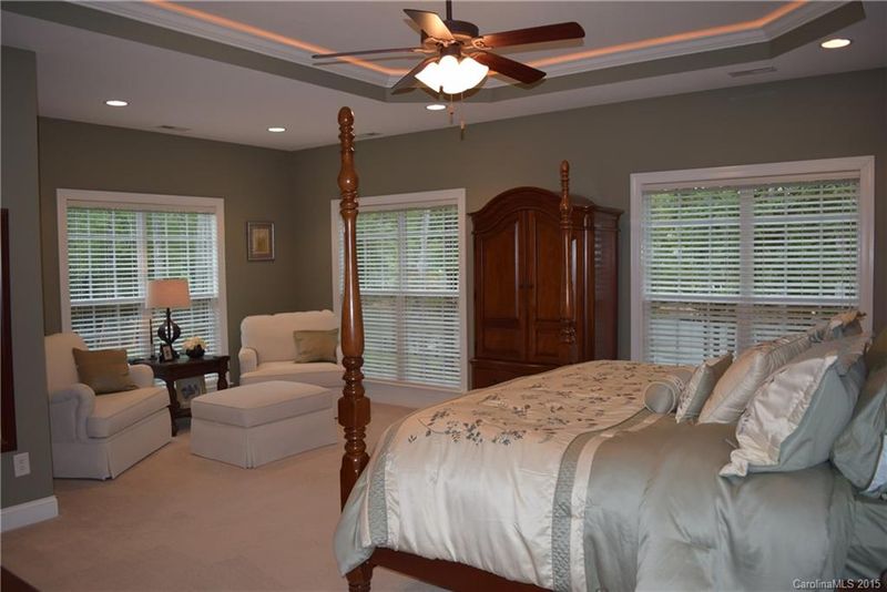 628 Winter Walk Ln, Clover, SC 29710