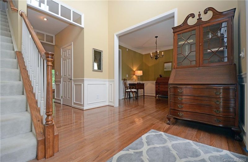13420 Edgetree Dr, Pineville, NC 28134