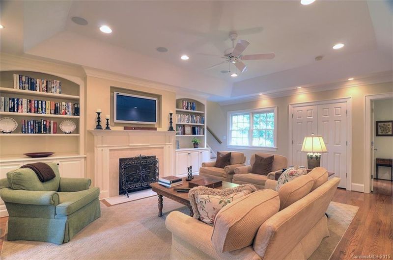 1518 Andover Rd, Charlotte, NC 28211