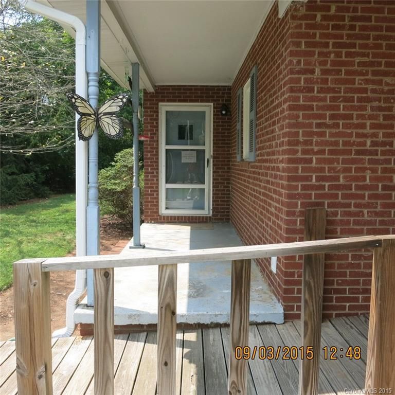 1203 E H St, Newton, NC 28658