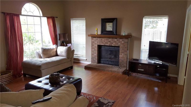12417 Walkers Down Ct, Charlotte, NC 28273