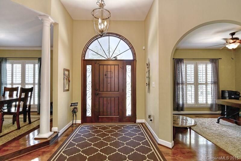 15609 Eagleview Dr, Charlotte, NC 28278