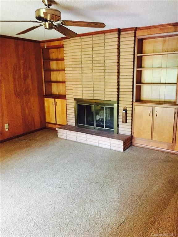304 Saint Joseph St, Kannapolis, NC 28083