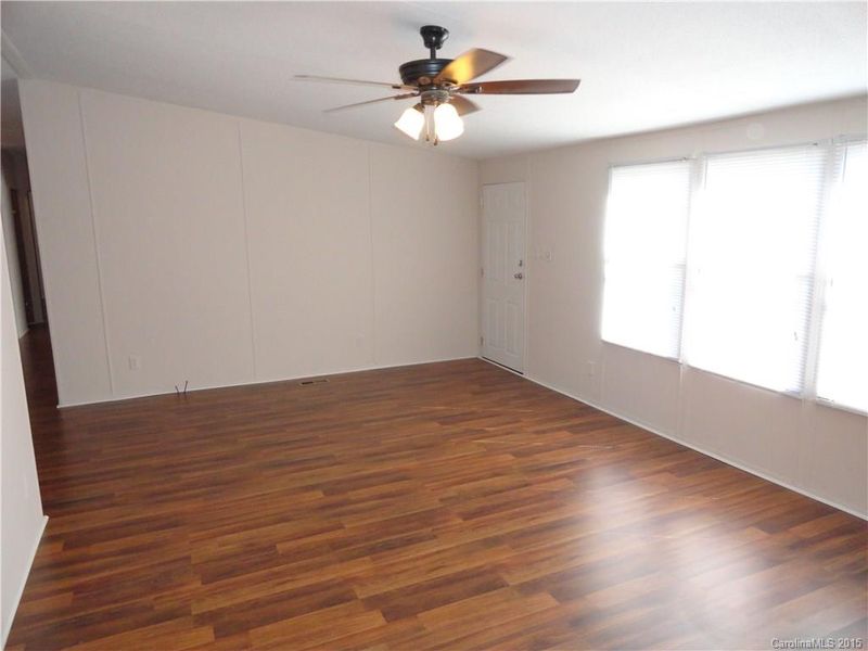4501 Red Apple Dr, Bessemer City, NC 28016