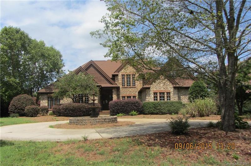 1107 Willow Oaks Trl, Matthews, NC 28104