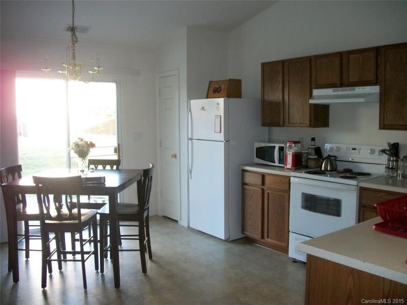 9435 Darwick St, Charlotte, NC 28216