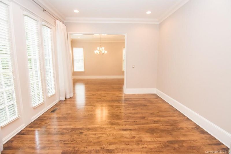 8626 Highgrove St, Charlotte, NC 28277