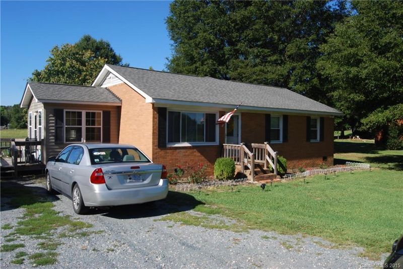 5003 Old Charlotte Hw, Monroe, NC 28110