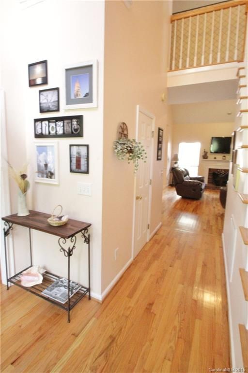 8811 Scarsdale Dr, Mint Hill, NC 28227