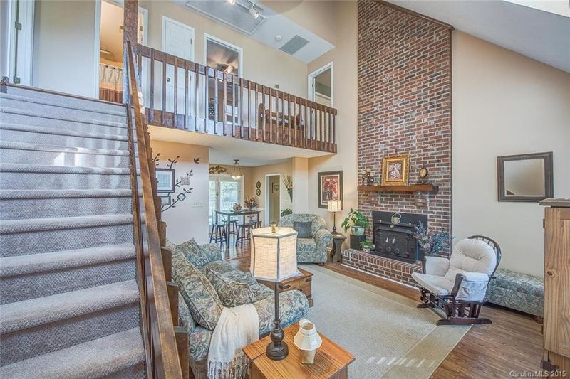 4335 Cross Ridge Dr, Gastonia, NC 28056