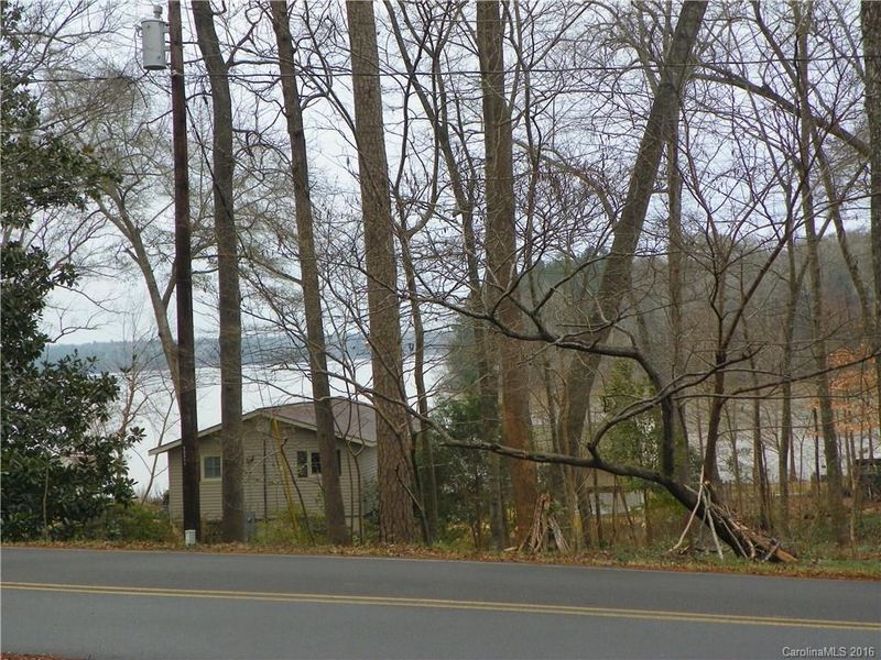 2324 Jackson Rd, Fort Lawn, SC 29714