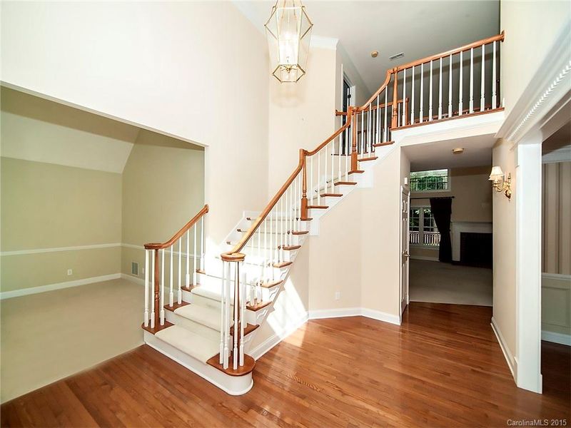 2145 Retana Dr, Charlotte, NC 28270