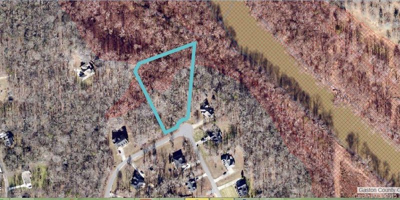 1200 Waterford Dr, Lincolnton, NC 28092