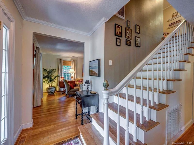 416 Beverly Cir, Charlotte, NC 28270