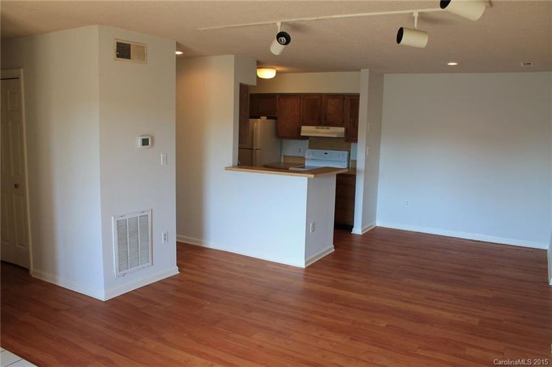 8024 Tremaine Ct #E, Charlotte, NC 28227