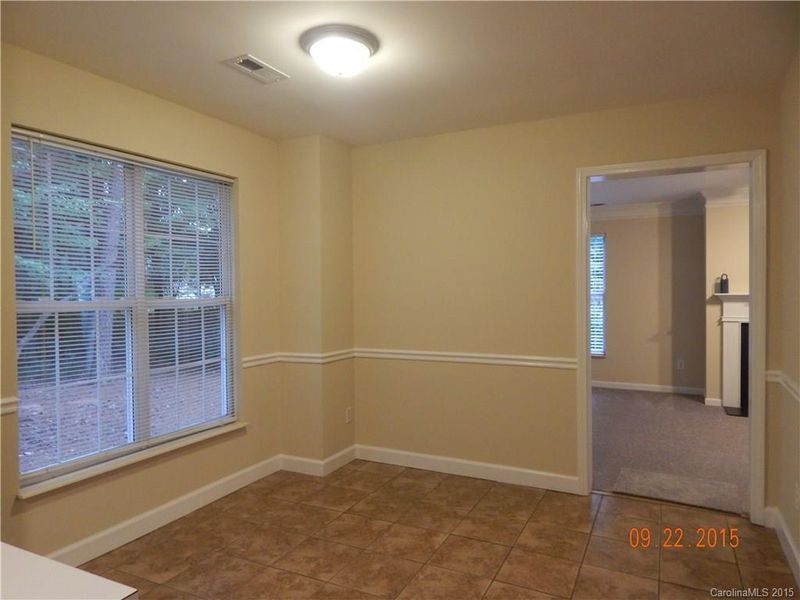 3735 Glen Lyon Dr, Matthews, NC 28105