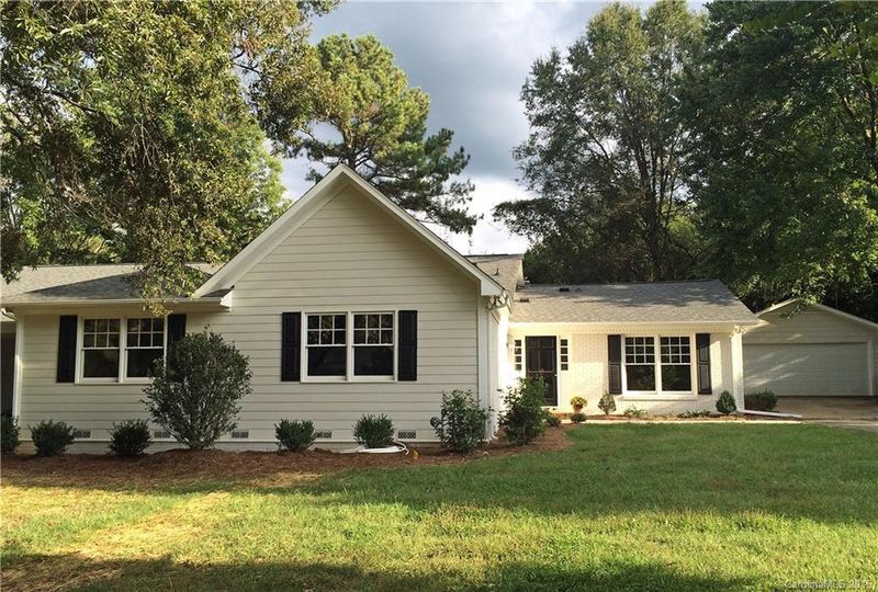 3003 Clarendon Rd #A, Charlotte, NC 28211