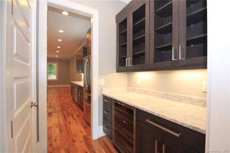 322 Mill Rd, Charlotte, NC 28216
