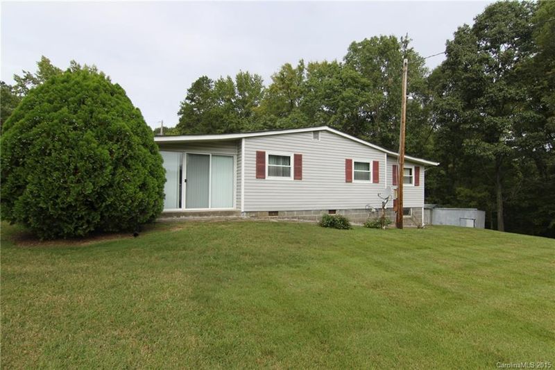228 Hickory Hill Ln, Stanley, NC 28164