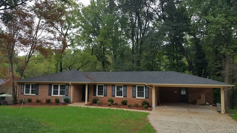 330 Rosemary Ln, Gastonia, NC 28054