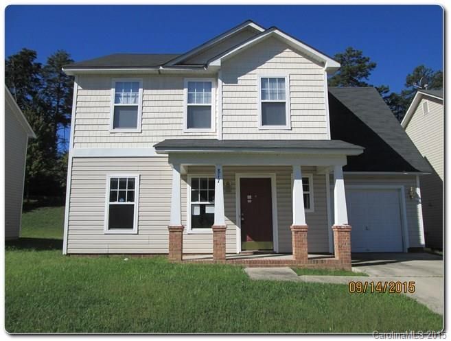 817 Raindrops Rd, Gastonia, NC 28054