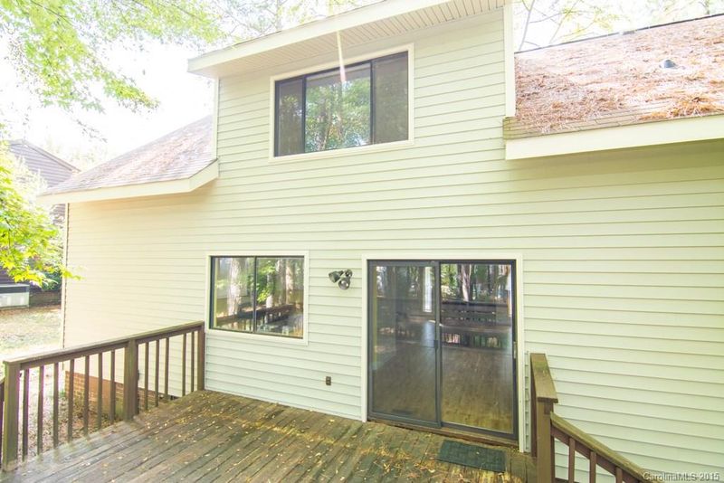 8330 Trail View Dr, Charlotte, NC 28226