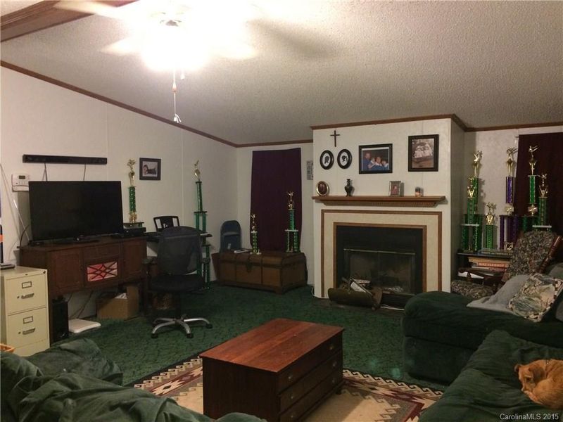 4023 Ritchfield Dr, Lincolnton, NC 28092
