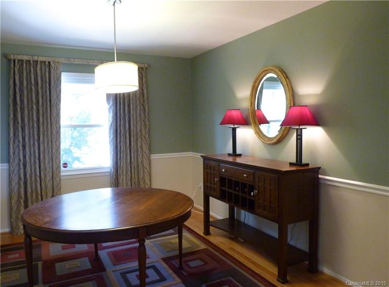 404 Armstrong Dr, Belmont, NC 28012