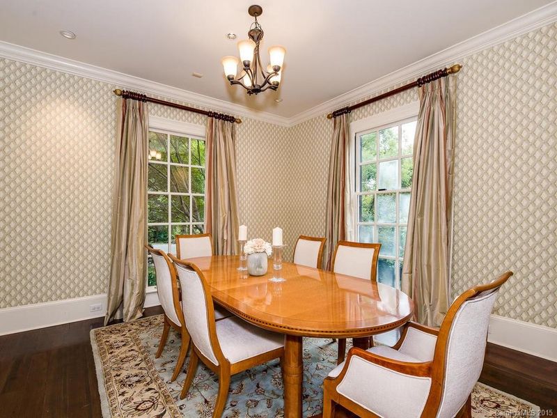 2126 Foxcroft Woods Ln, Charlotte, NC 28211