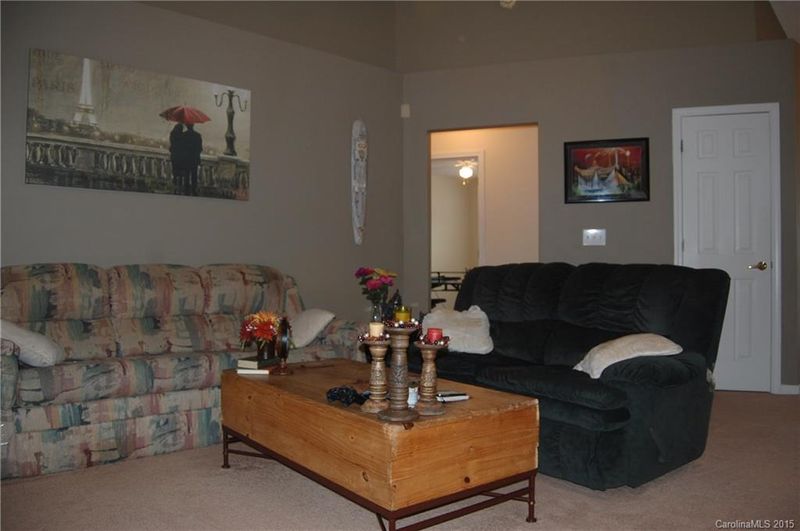 1544 Forest Glen Ln, Kannapolis, NC 28081