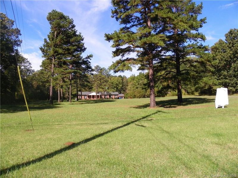 5660 Roberta Rd, Harrisburg, NC 28075