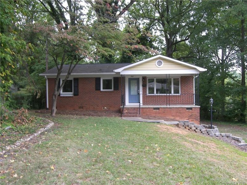 2201 Lanier Ave, Charlotte, NC 28205