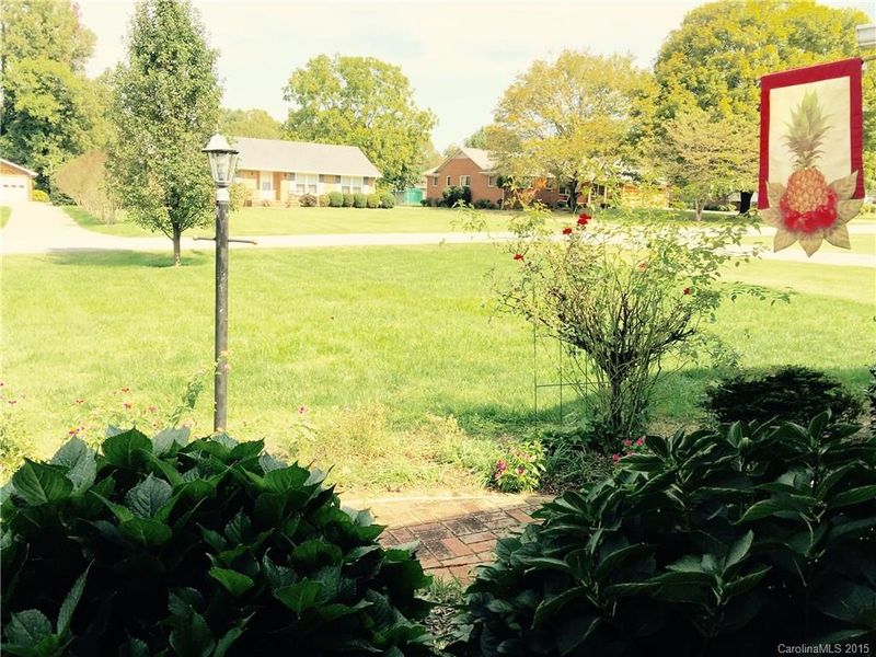2342 Heavner Rd, Lincolnton, NC 28092