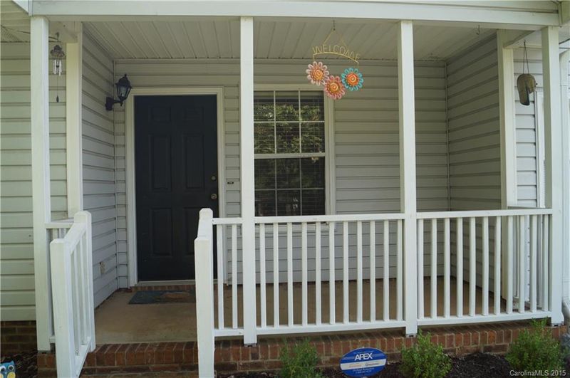 3719 Cedarbark Dr, Matthews, NC 28105