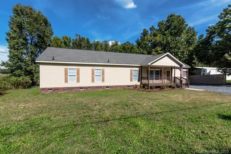 428 Dot Faris Rd #1, Catawba, SC 29704