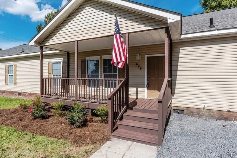 428 Dot Faris Rd #1, Catawba, SC 29704